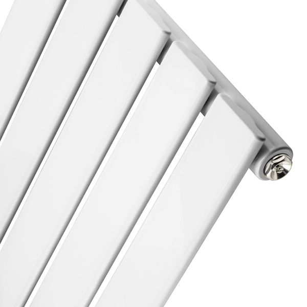 BOSTON DESIGNER WHITE VERTICAL RADIATOR